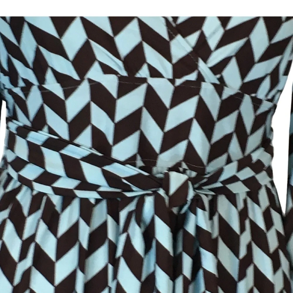 BCBGMaxAzria Blue Brown Chevron Surplice Bell Sleeves Fit n Flare Dress Medium